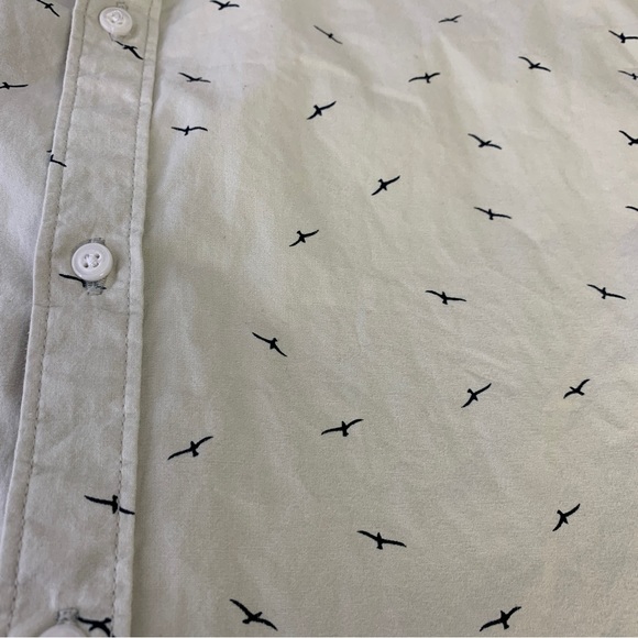 Denim & Flower Ricky Singh Mens Button Up Shirt Blue White Birds Pocket Cotton L - Picture 7 of 7